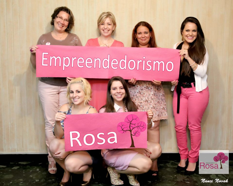 Colunista do Empreendedorismo Rosa até 2014, apoiando o empreendedorismo feminino.